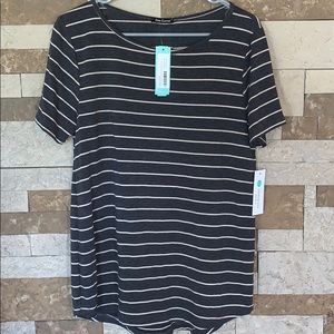 Stitch fix pink clover t shirt